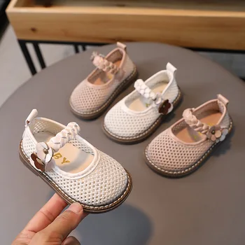 2023 Лято бебе момиче сандали деца окото изрезки принцеса обувки мека единствена против хлъзгане бебешки обувки малко дете дишаща плоски сандали